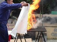 Tìm hiểu về khái niệm và ứng dụng của vải chống cháy